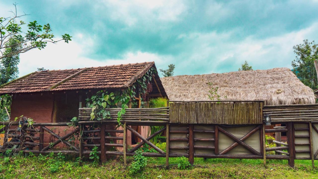 Deshadan Eco Valley Resort - An Eco Friendly Mud House Kanthalloor Exterior photo