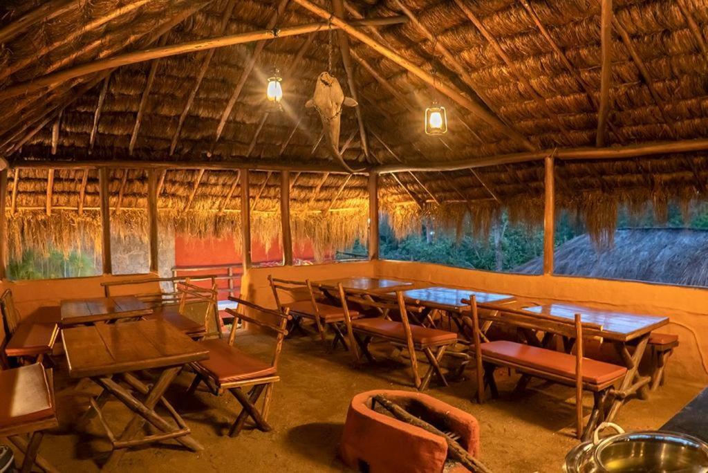 Deshadan Eco Valley Resort - An Eco Friendly Mud House Kanthalloor Exterior photo