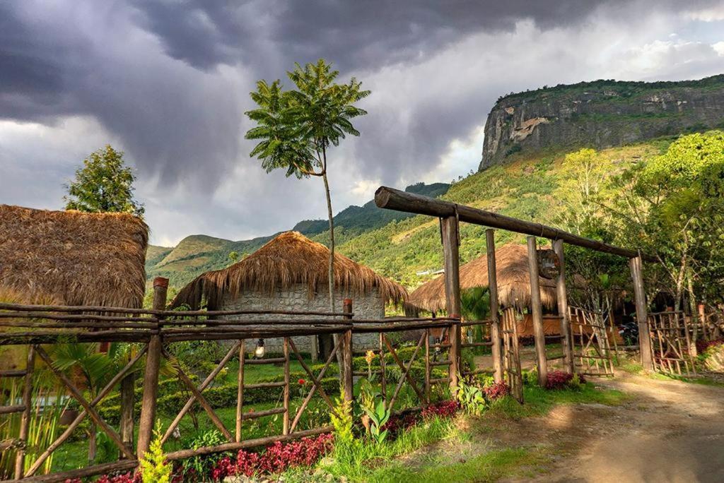 Deshadan Eco Valley Resort - An Eco Friendly Mud House Kanthalloor Exterior photo