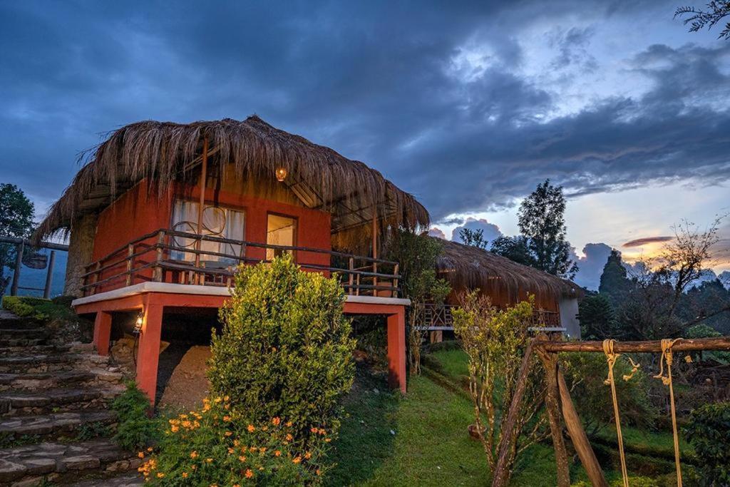 Deshadan Eco Valley Resort - An Eco Friendly Mud House Kanthalloor Exterior photo