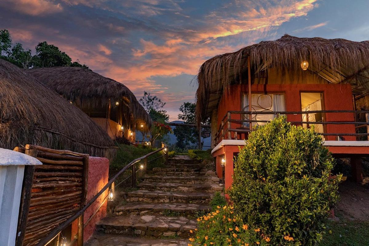 Deshadan Eco Valley Resort - An Eco Friendly Mud House Kanthalloor Exterior photo