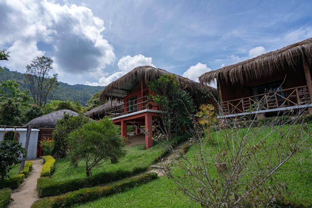 Deshadan Eco Valley Resort - An Eco Friendly Mud House Kanthalloor Exterior photo