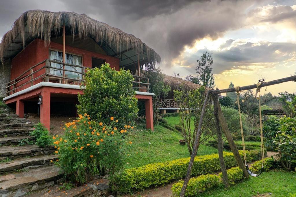 Deshadan Eco Valley Resort - An Eco Friendly Mud House Kanthalloor Exterior photo