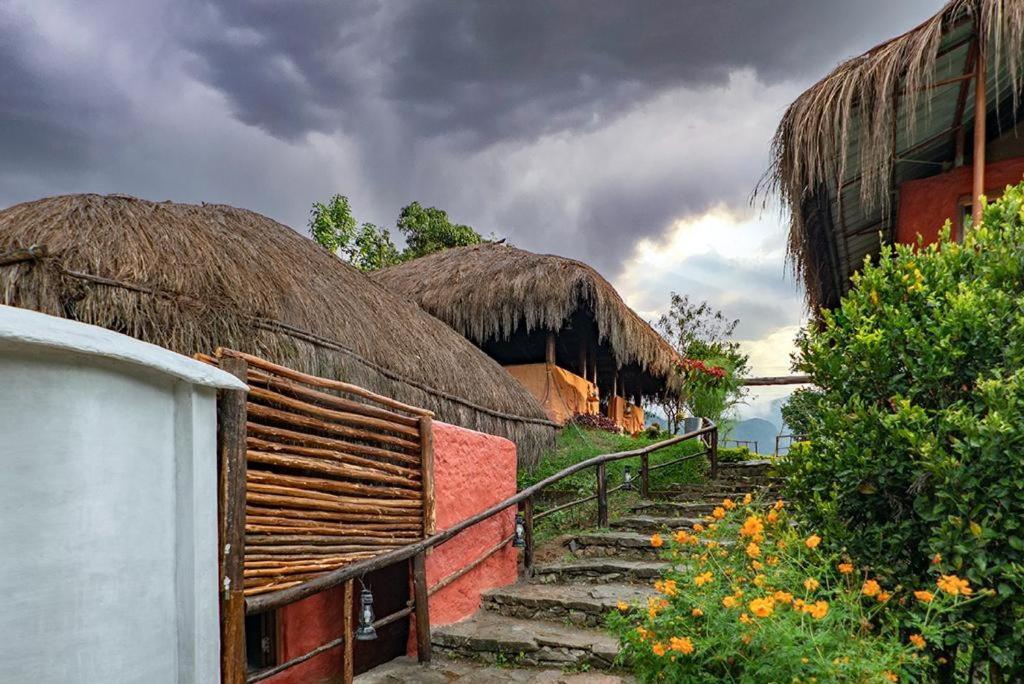 Deshadan Eco Valley Resort - An Eco Friendly Mud House Kanthalloor Exterior photo