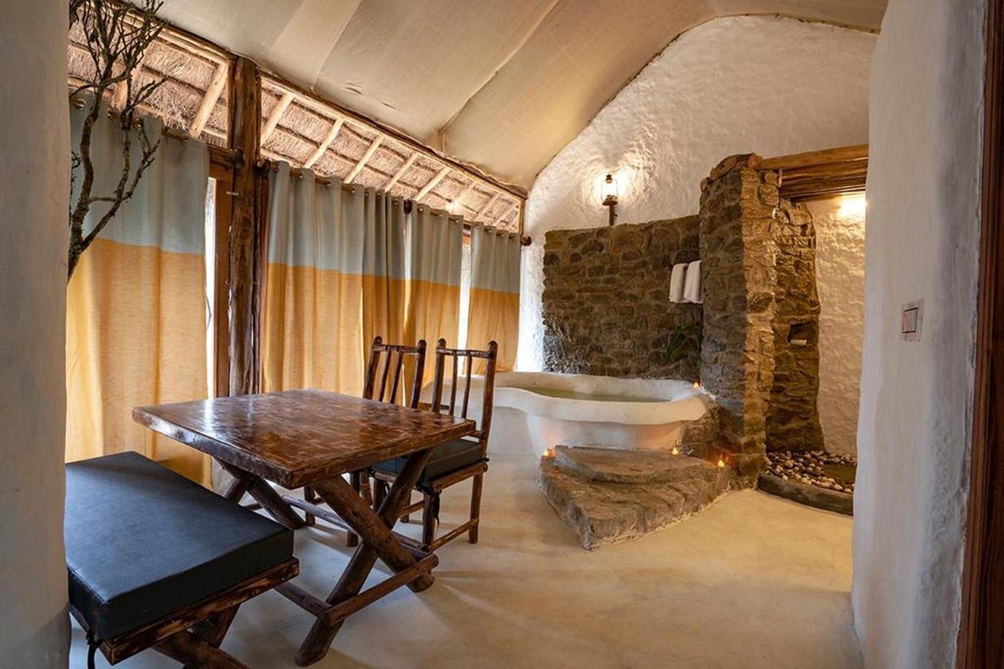 Deshadan Eco Valley Resort - An Eco Friendly Mud House Kanthalloor Exterior photo