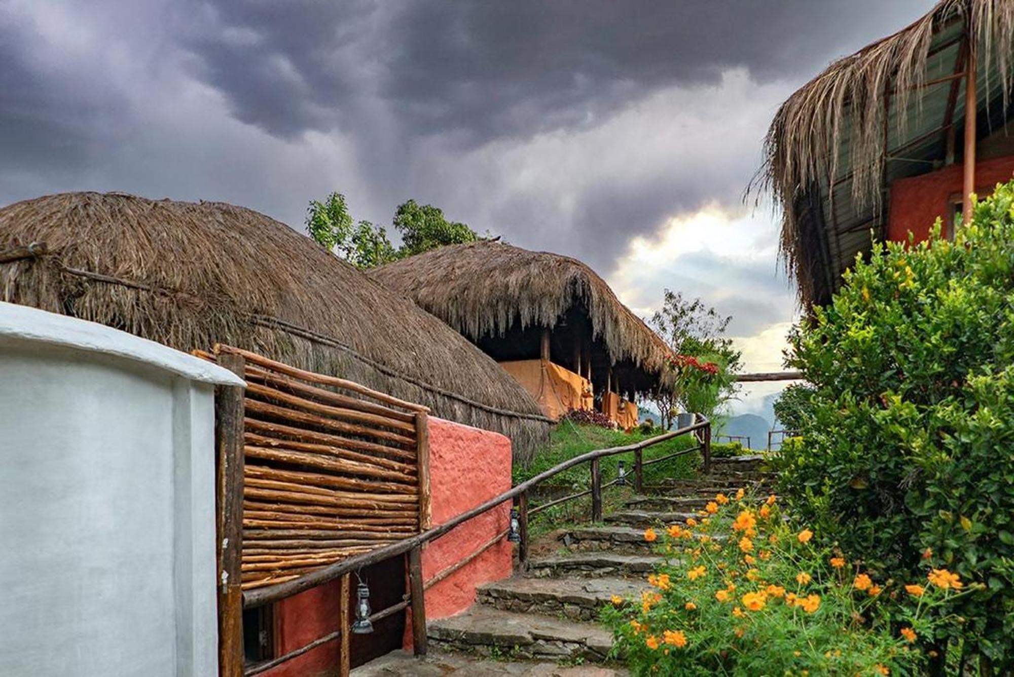 Deshadan Eco Valley Resort - An Eco Friendly Mud House Kanthalloor Exterior photo